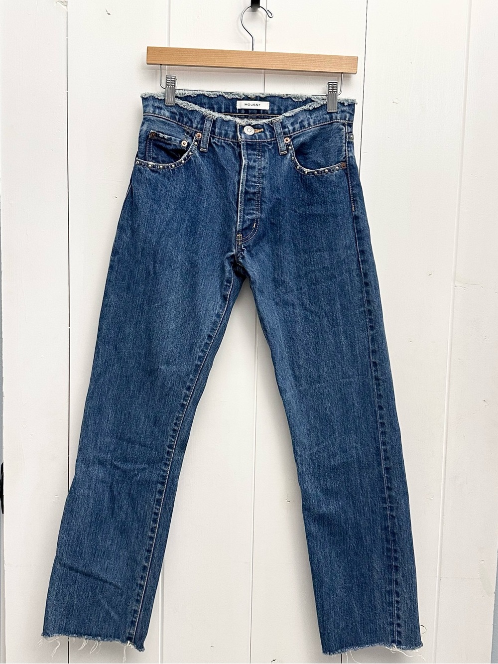 Moussy Studded Straight Denim Jeans In Blue Wash Size 26